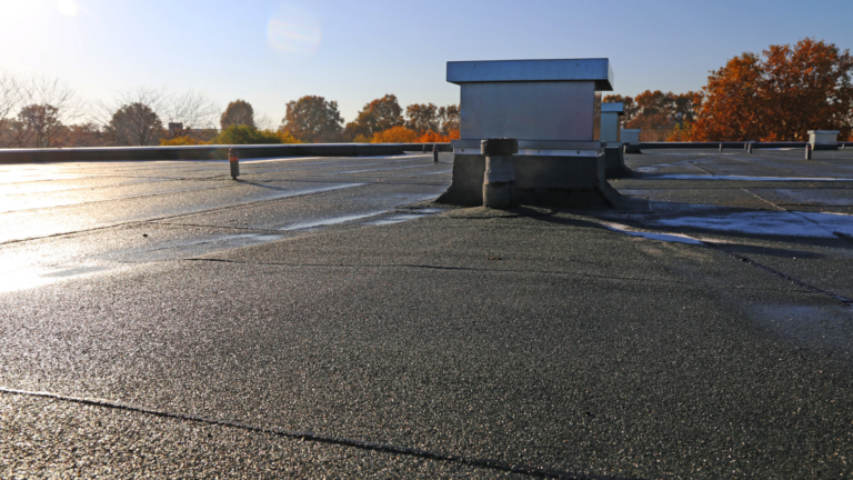 Flat Roofing Solutions for Homes and Businesses: When a Flat Roof Fits
