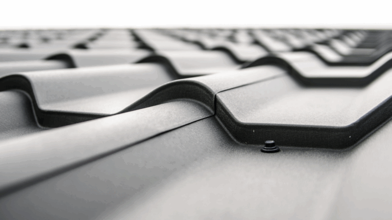 Local Roofing Experts: How Roofs Differ From the Coast to the Mountains